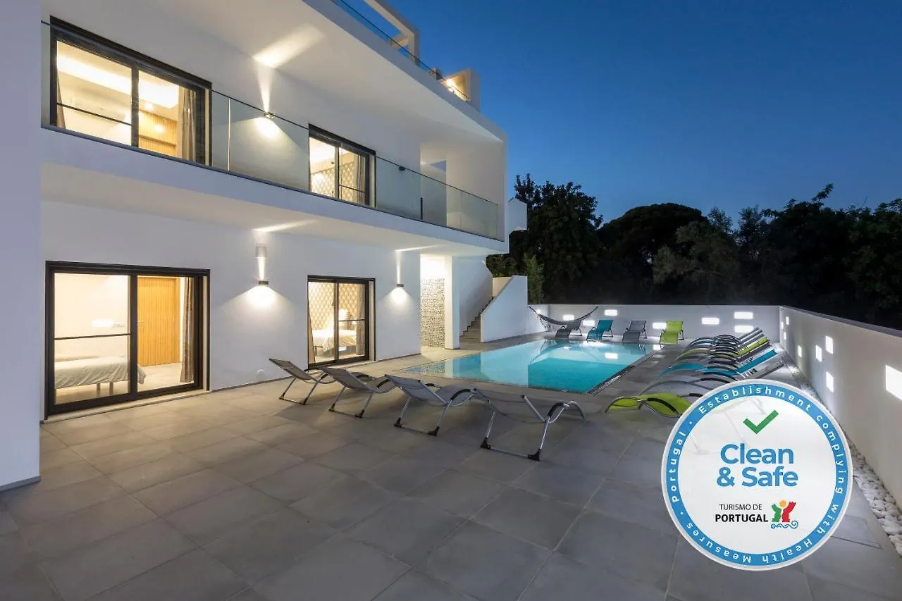 Luxury 47 Villa Albufeira 0*,  Portugal